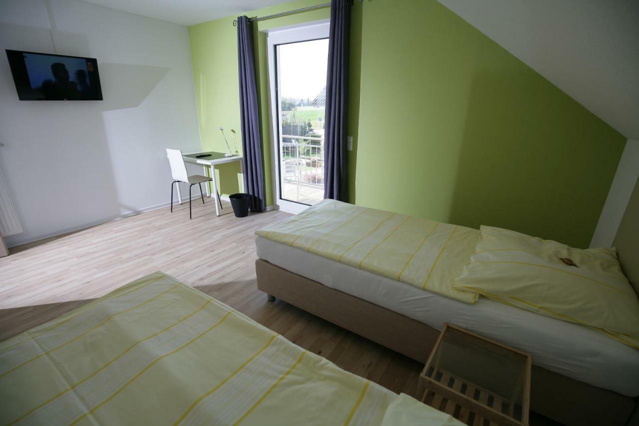 Apartments Am Baronenwald Göppingen Esterno foto